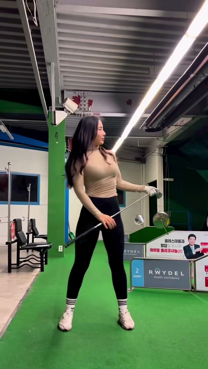 공이 좀 큰데요!? :)