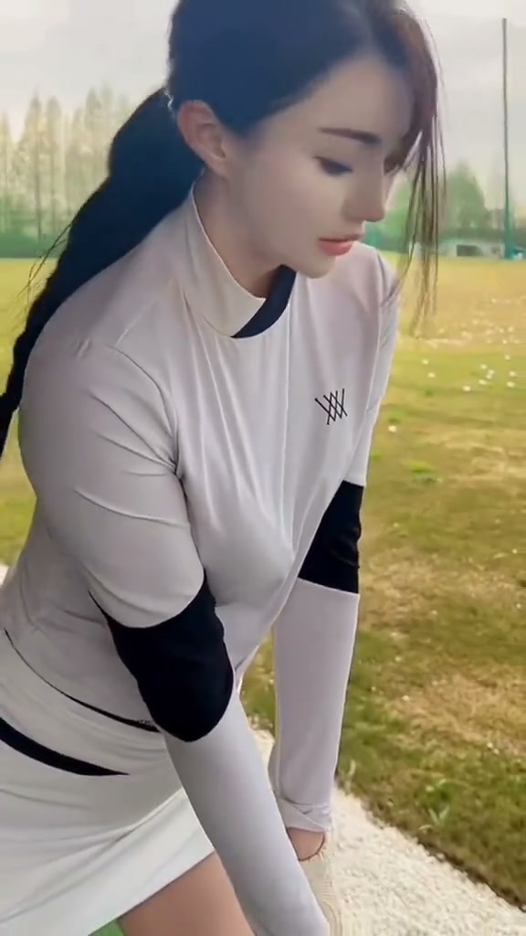 음 언니 미모가..