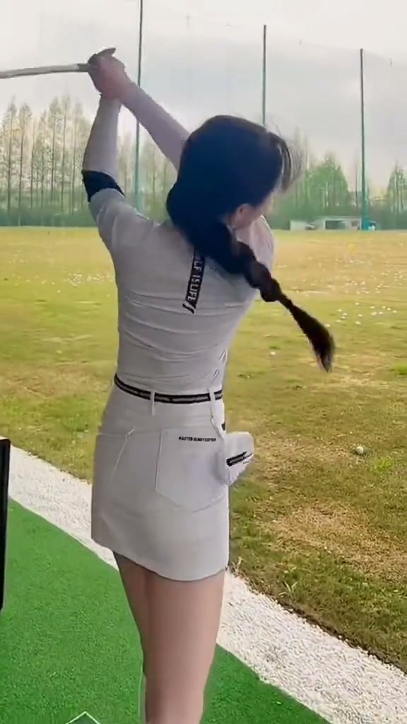 음 언니 미모가..