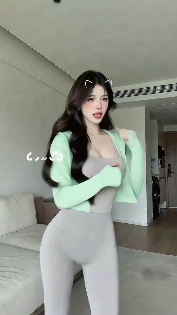 호잉 귀여워.. 이 표정 실화? 🥰